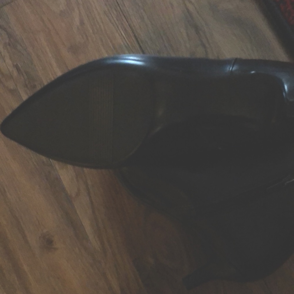 I can’t where heels anymore so I am getting rid of a lot of shoes